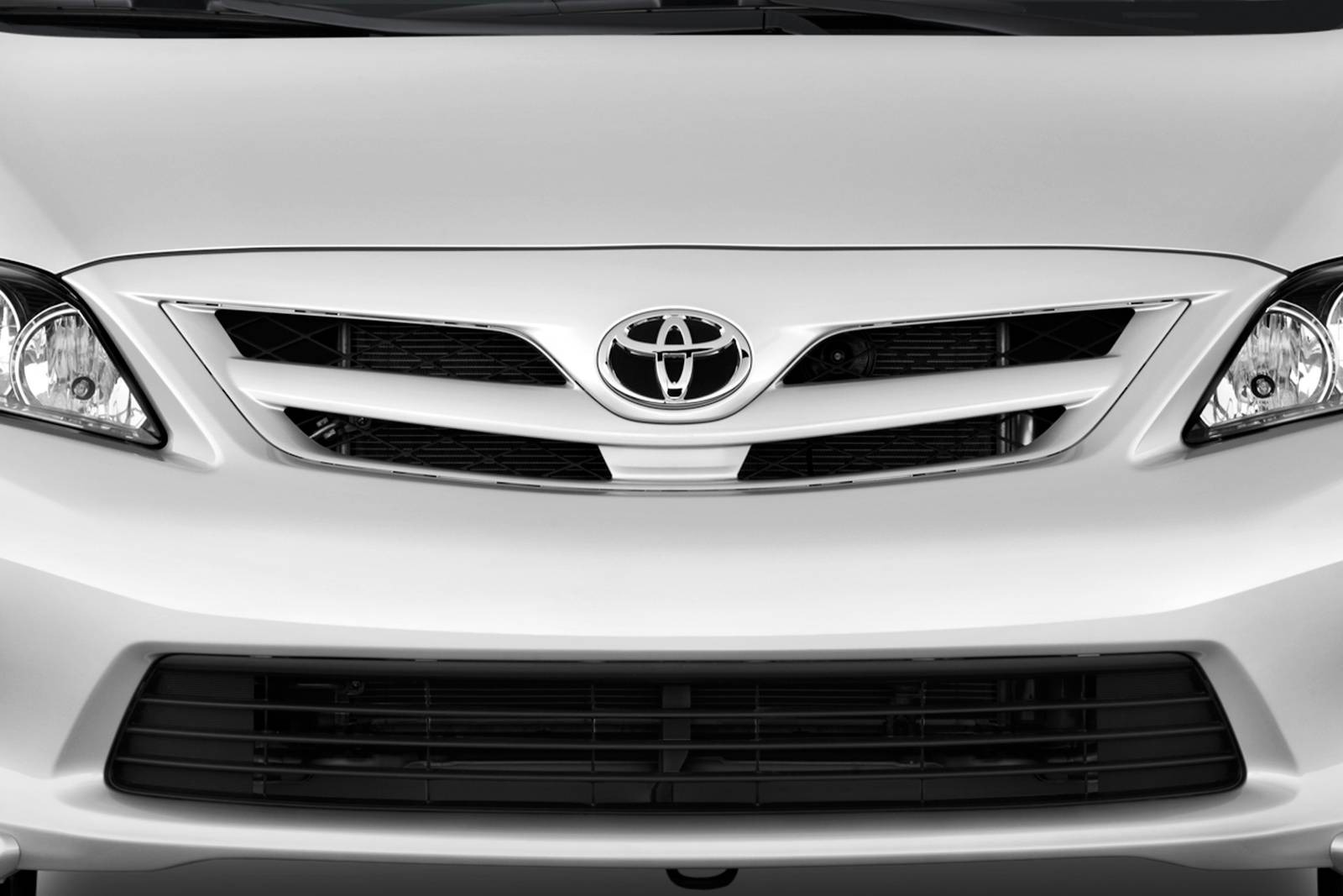 2011-2012-2013 Toyota Corolla Special Edition SE UP GRILLE AND LOWER GRILLE